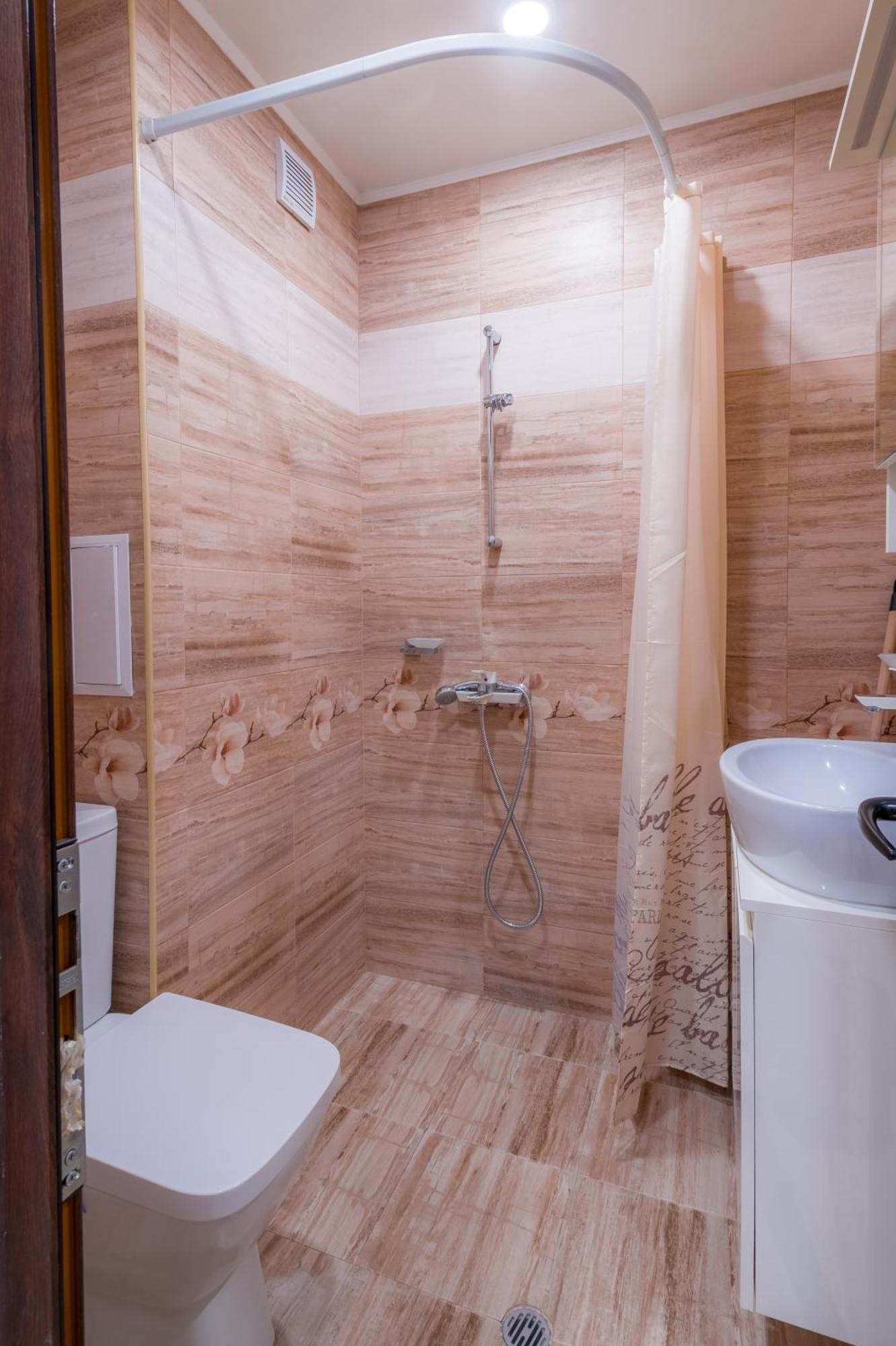 Top Center Retreat, Near Aubg Free Parking Blagoevgrad Buitenkant foto