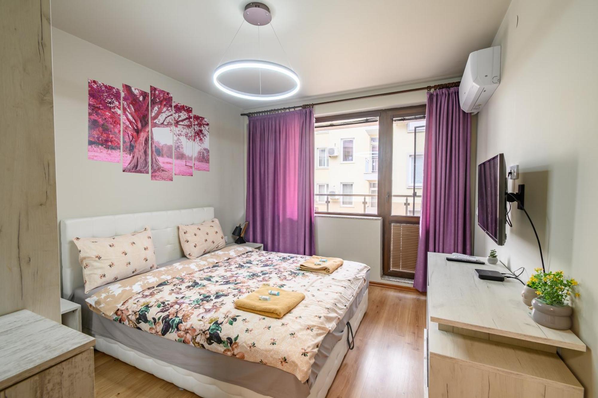 Top Center Retreat, Near Aubg Free Parking Blagoevgrad Buitenkant foto